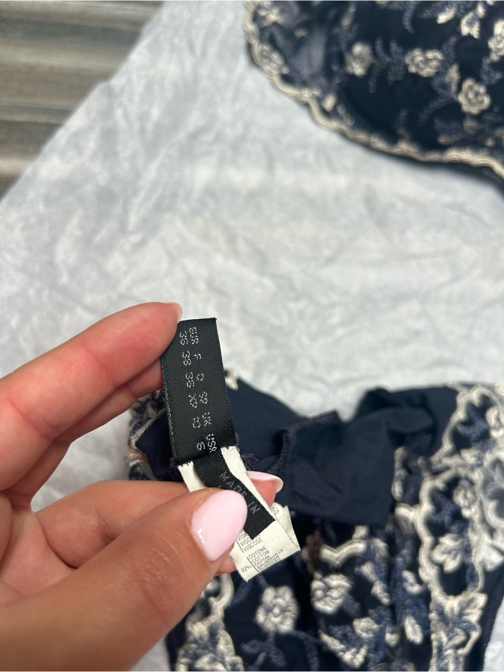 La Perla Black Floral Lace Embroidered Bra & Brief Set - Picture 4 of 8